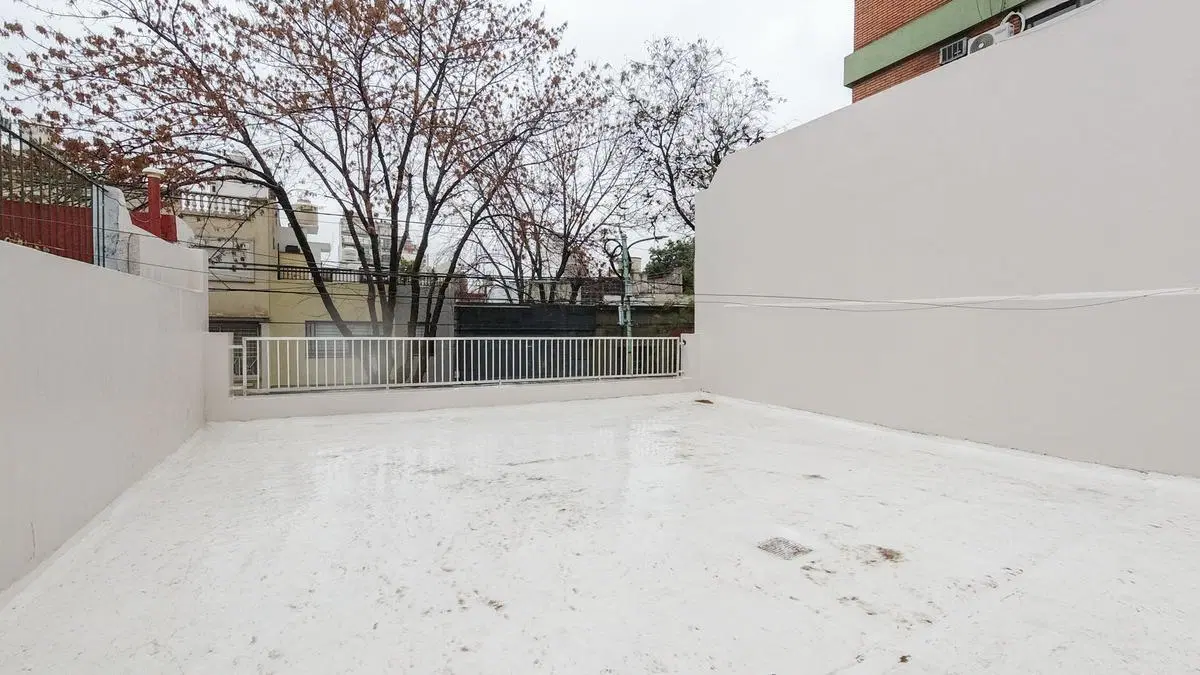Venta - PH en Almagro con Cochera, Patio y Amplia Terraza con Parrilla. Apto Crédito Hipotecario 2