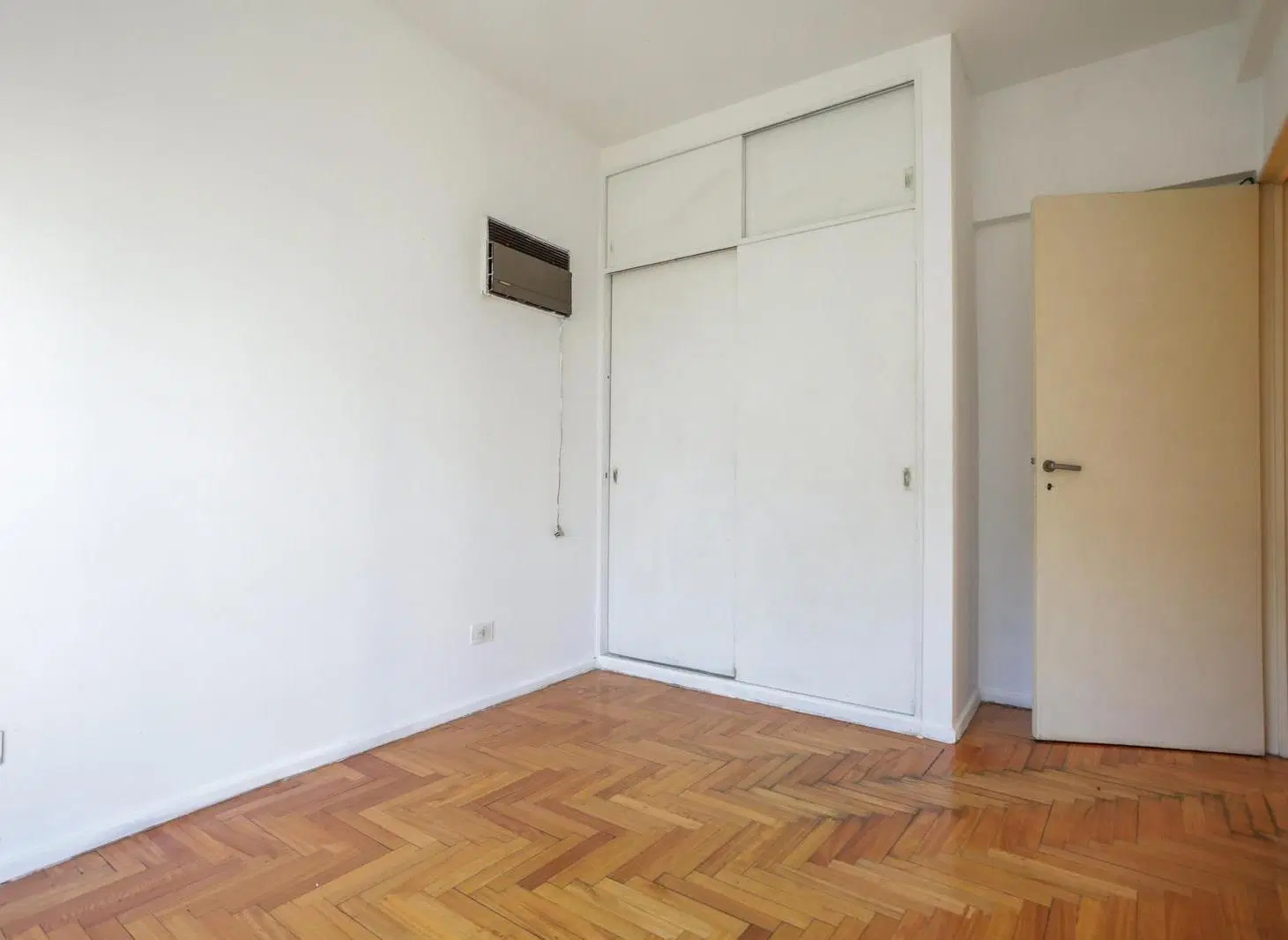 Alquiler - Departamento de Dos Ambientes al frente en Belgrano 4