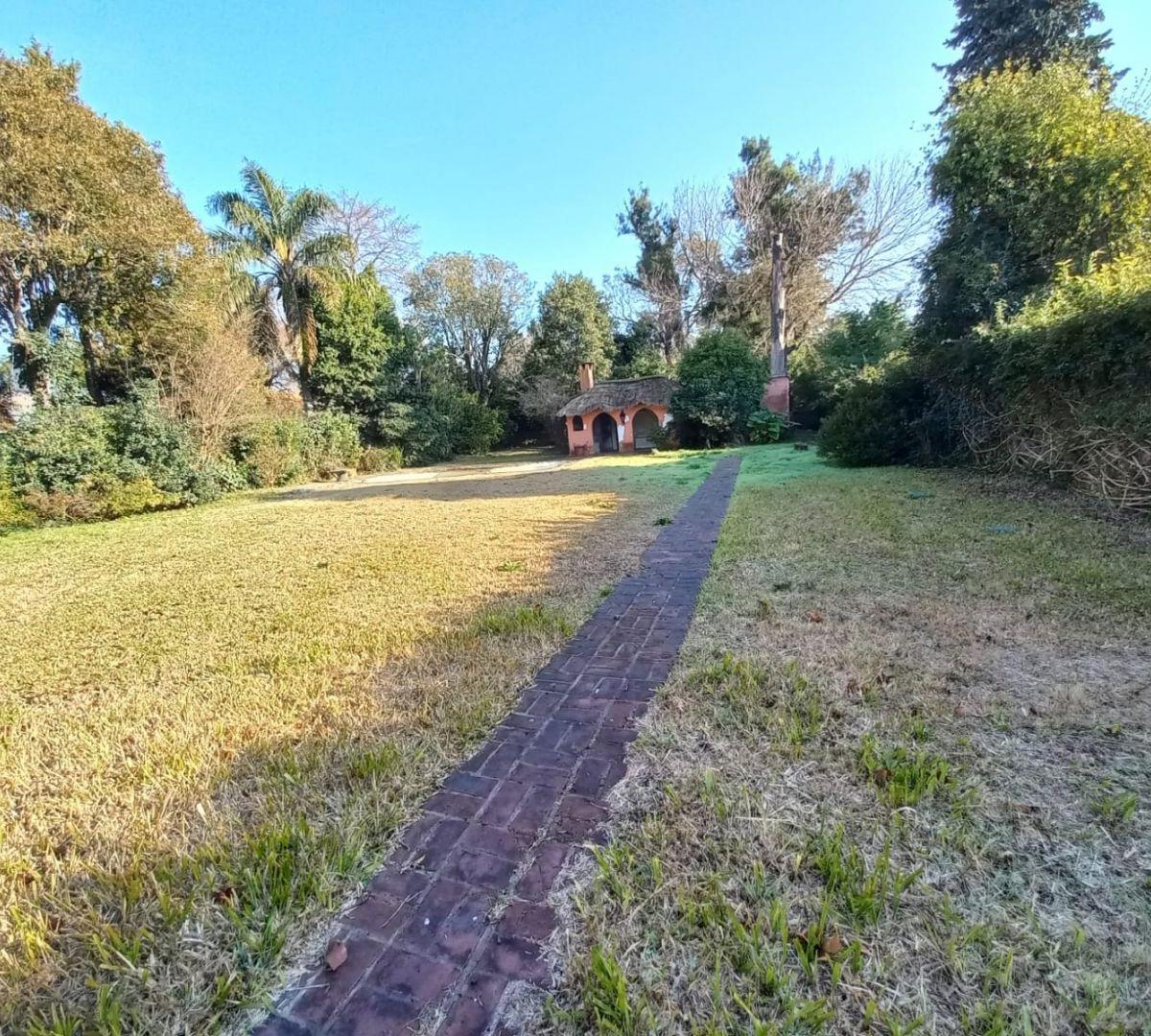 Casa Venta 4 Dorm. San Isidro 5