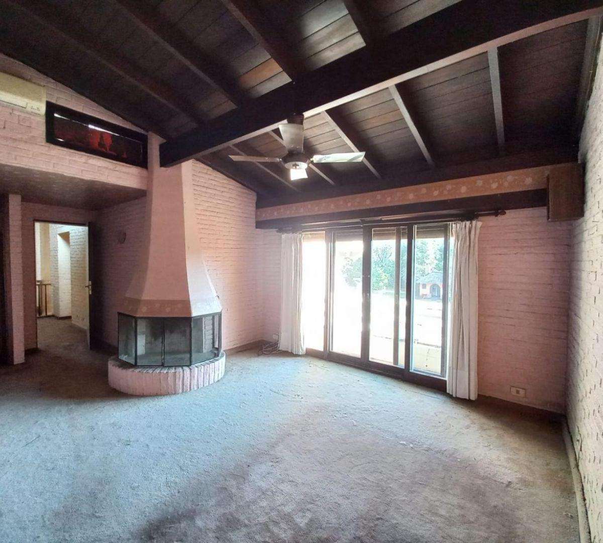 Casa Venta 4 Dorm. San Isidro 2