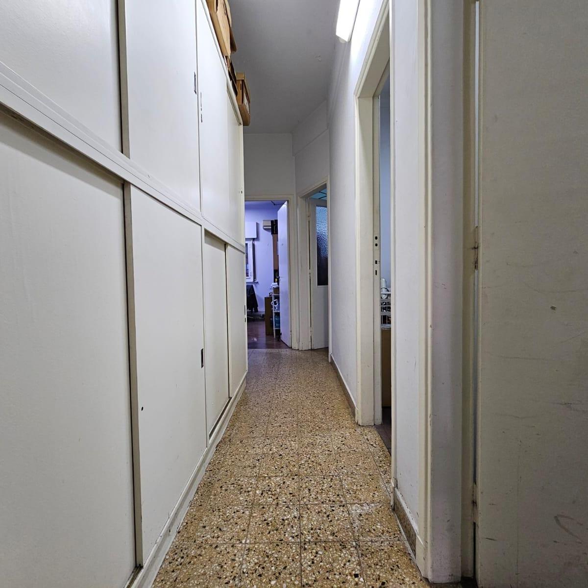 Foto de GALPÓN CON DEPÓSITO Y TALLER, imagen 4