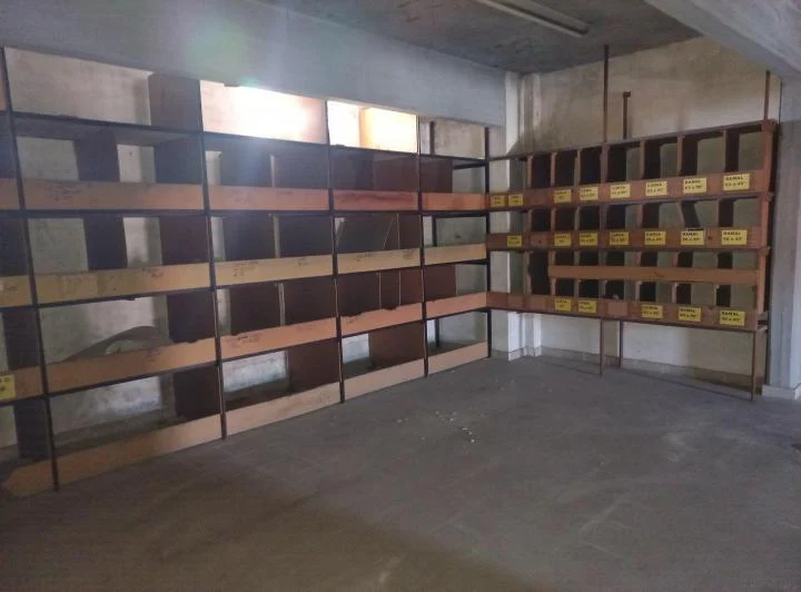 Foto de LOCAL CON DEPOSITO Y OFICINAS OPCION DE VIVIENDA, imagen 5