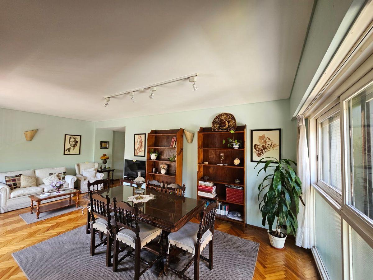 Foto de Departamento con 2 dormitorios cochera y baulera en venta en Martínez, imagen 4