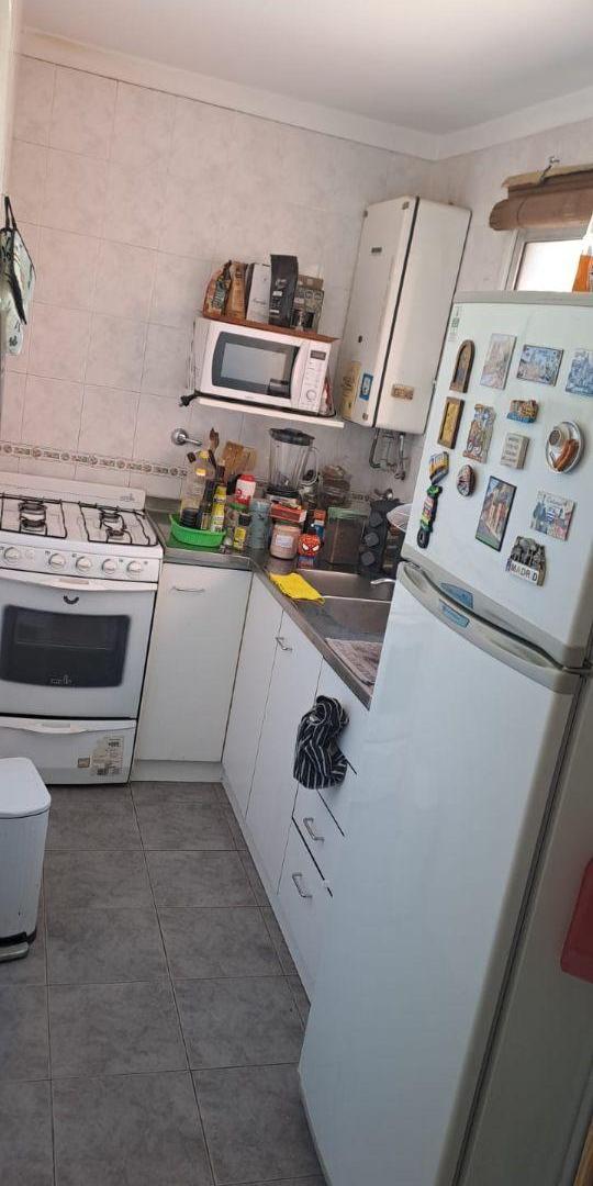 Foto de Departamento con 2 dormitorios balcón y cochera en alquiler en San, imagen 3