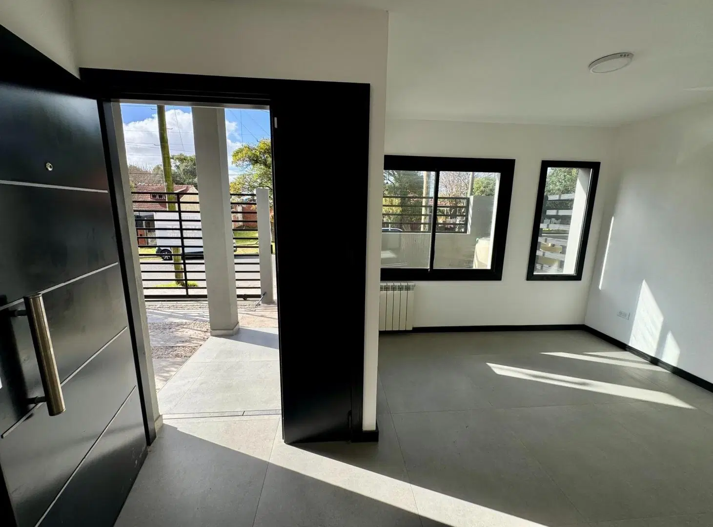 Dúplex a Estrenar de 4 Ambientes en Punta Mogotes 3