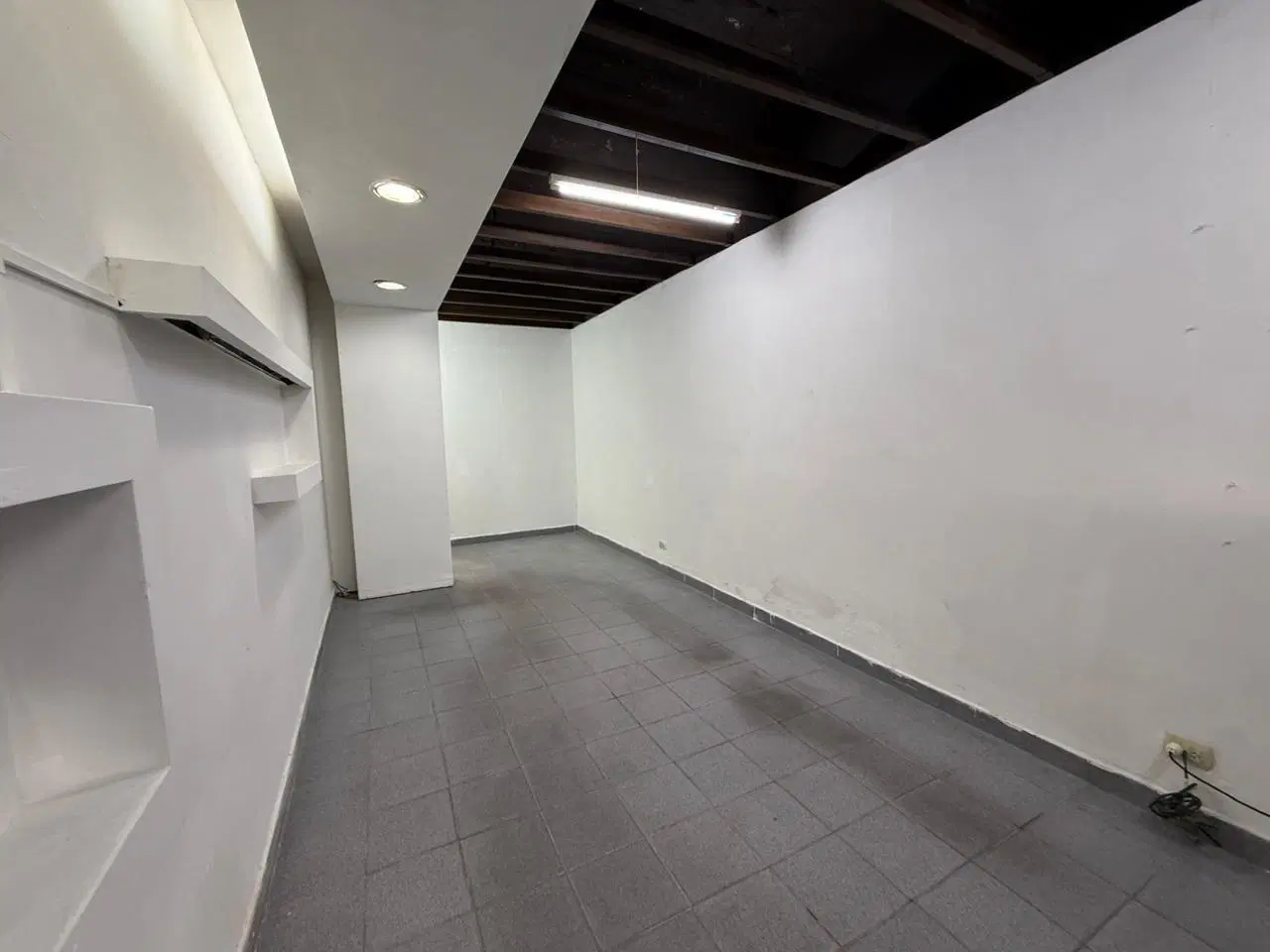 Local en alquiler 33m en Villa Primera 3