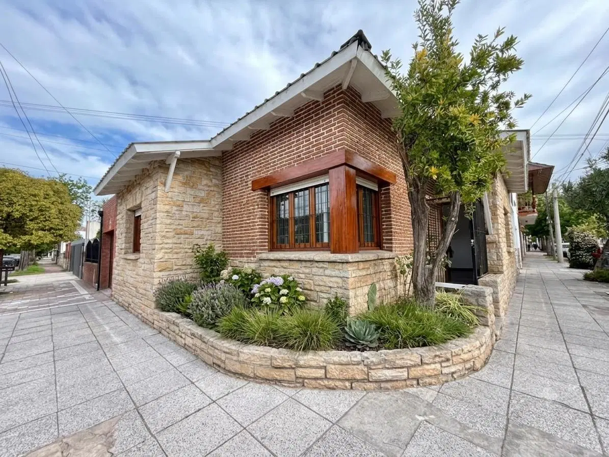 Casa 4 amb uso profesional La Perla 5