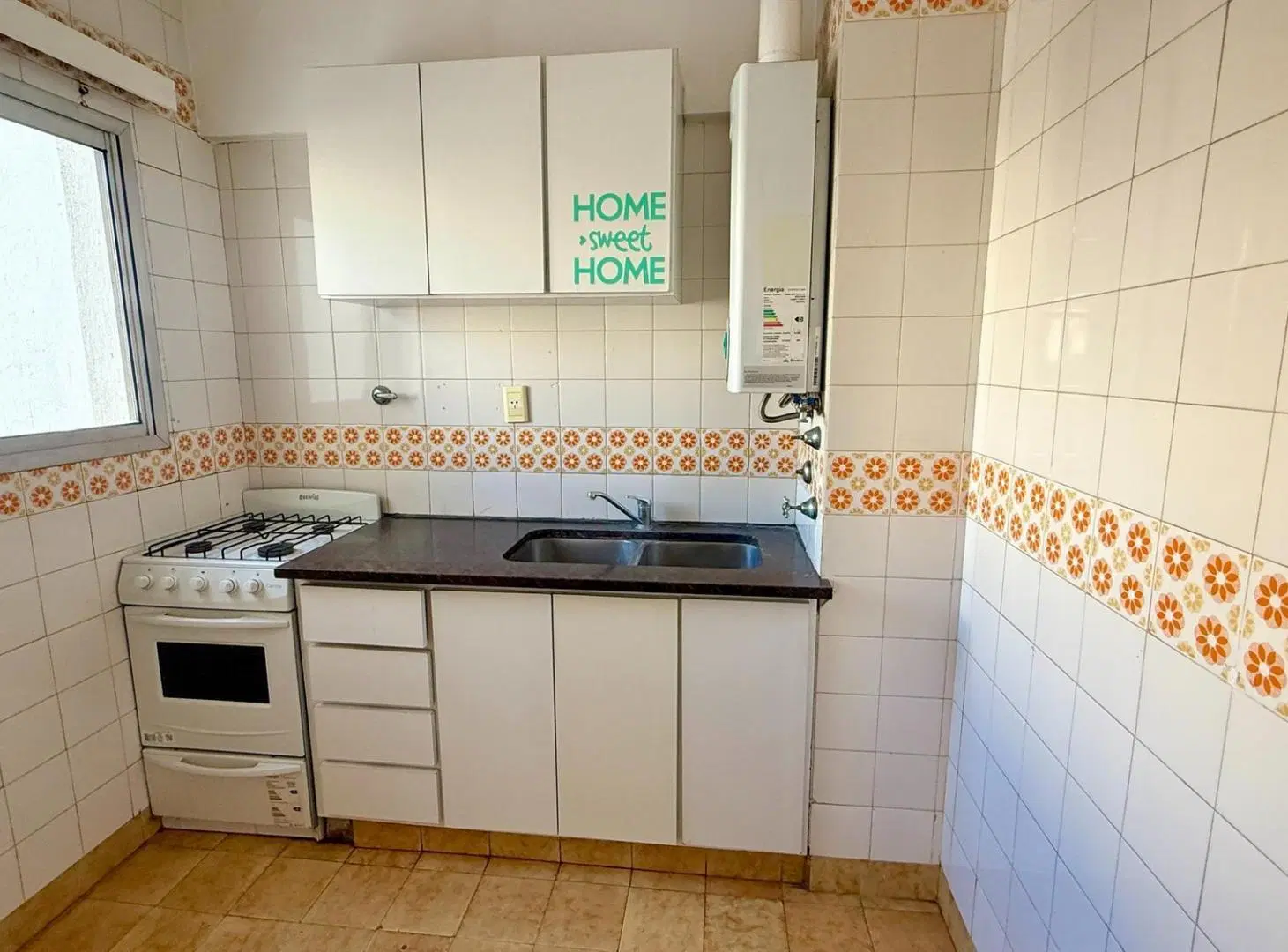 Departamento 2 ambientes en alquiler plaza mitre 5