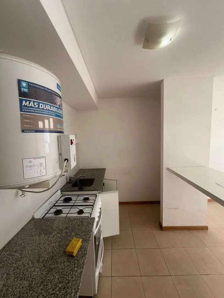 ALQUILER | MONOAMBIENTE | OVIDIO LAGOS 938 1