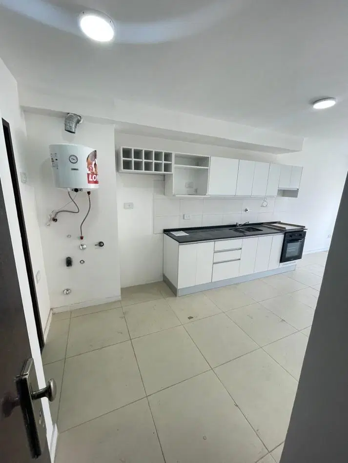ALQUILER | MONOAMBIENTE | SAN JUAN 2790 4