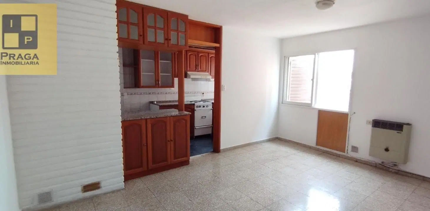 CON COCHERA EN EL MISMO EDIFICIO - MUY AMPLIO 2
