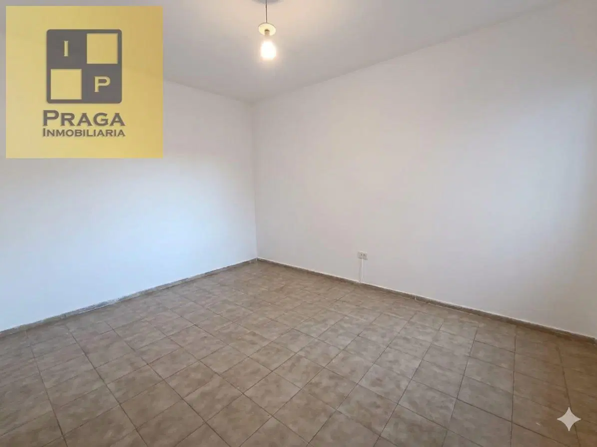 COMPLEJO CON PISCINA Y QUINCHO - ALQUILER ANUAL 2
