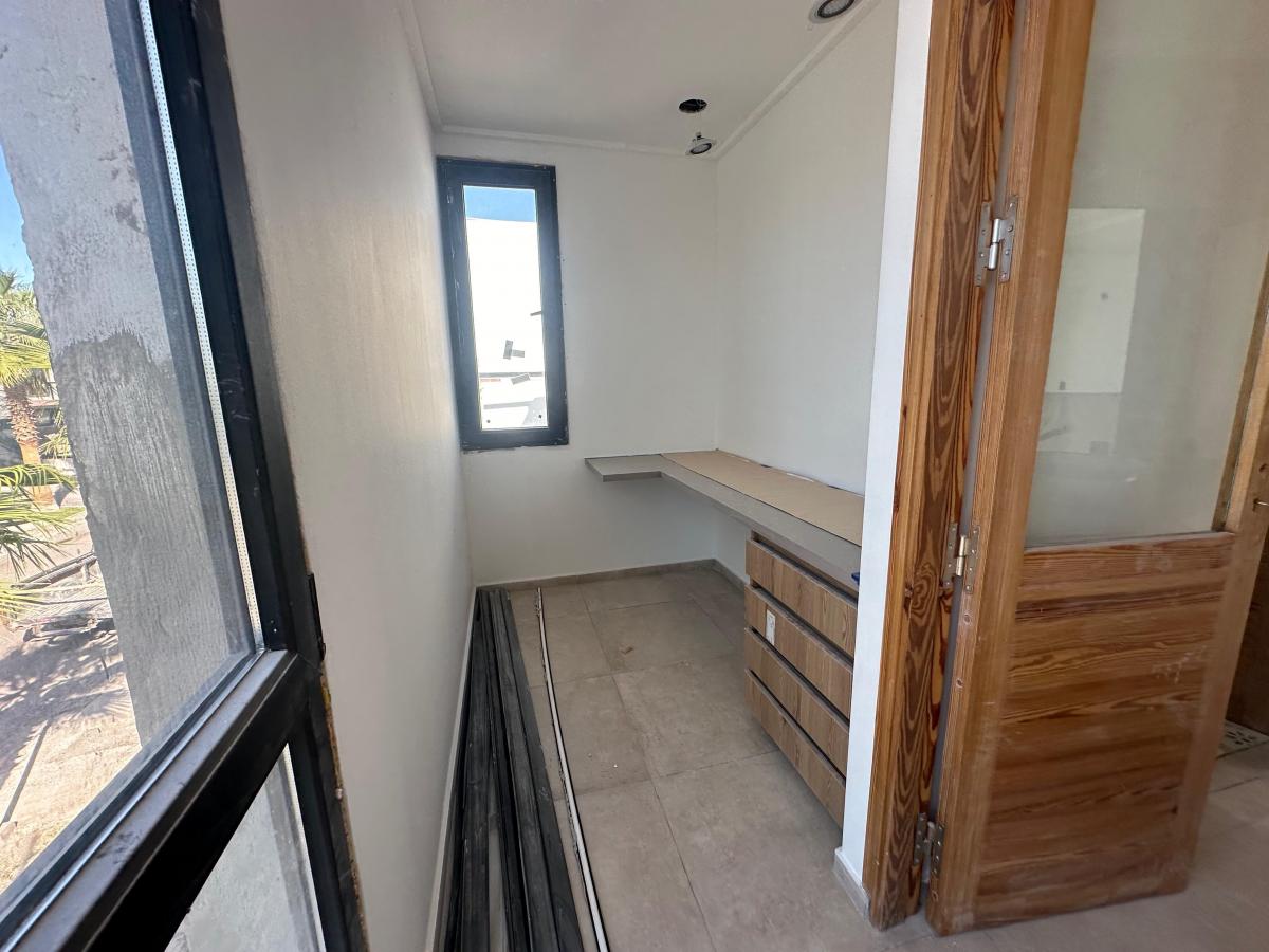 Euskadi Vende Hermosa Casa en El Barrio Las Rocas - El Challao 4