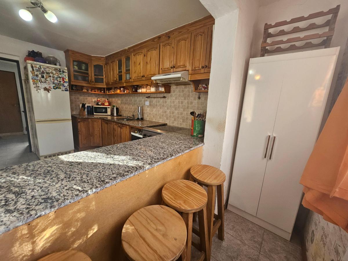 Hermosa Casa en Barrio Privado Portal de Los Sauces Maipu 5