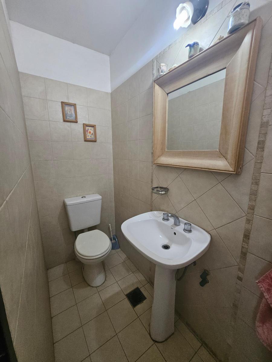 Hermosa Casa en Barrio Privado Portal de Los Sauces Maipu 4
