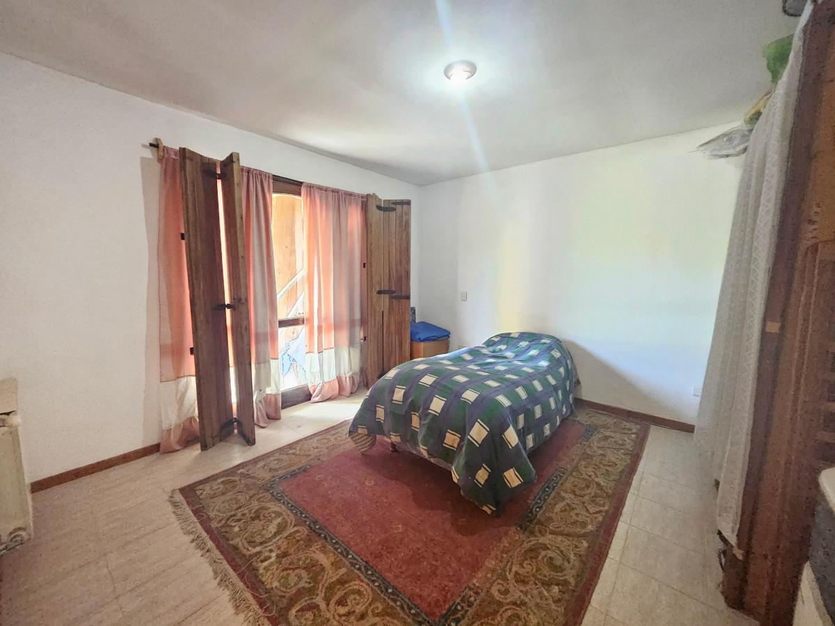Hermosa Casa en Barrio Privado Portal de Los Sauces Maipu 2
