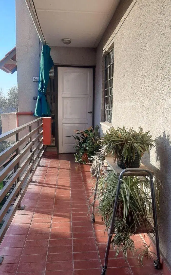 VENTA DEPARTAMENTO CON COCHERA COMPLEJO CERRADO CDAD MZA 3