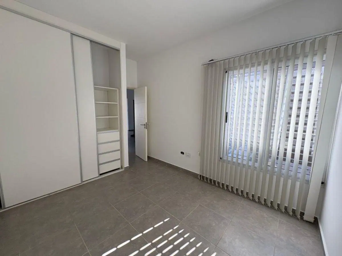 Casa en venta de 2 dormitorios en Barrio Privado Guaymallen. Posesion inmediata 4