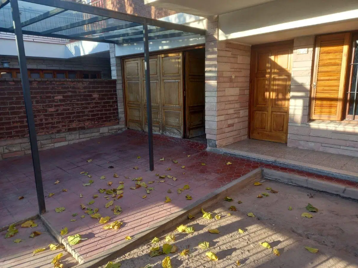 EUSKADI VENDE CASA (CENTRO LUJAN DE CUYO) - APTO CREDITO - USD 100.000 2
