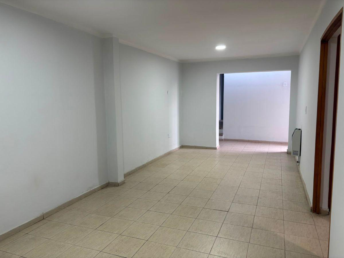 Foto de Casa en alquiler c/ cochera en Gobernador Benegas, imagen 5
