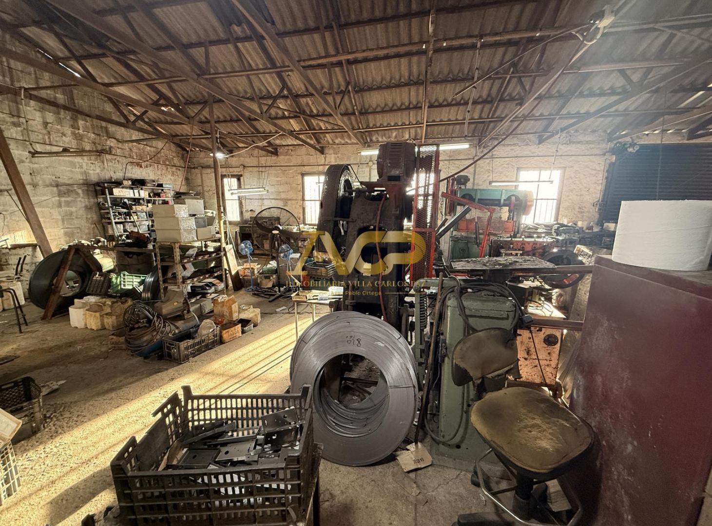 Foto de Galpón mas propiedad en Zona Industrial, imagen 5