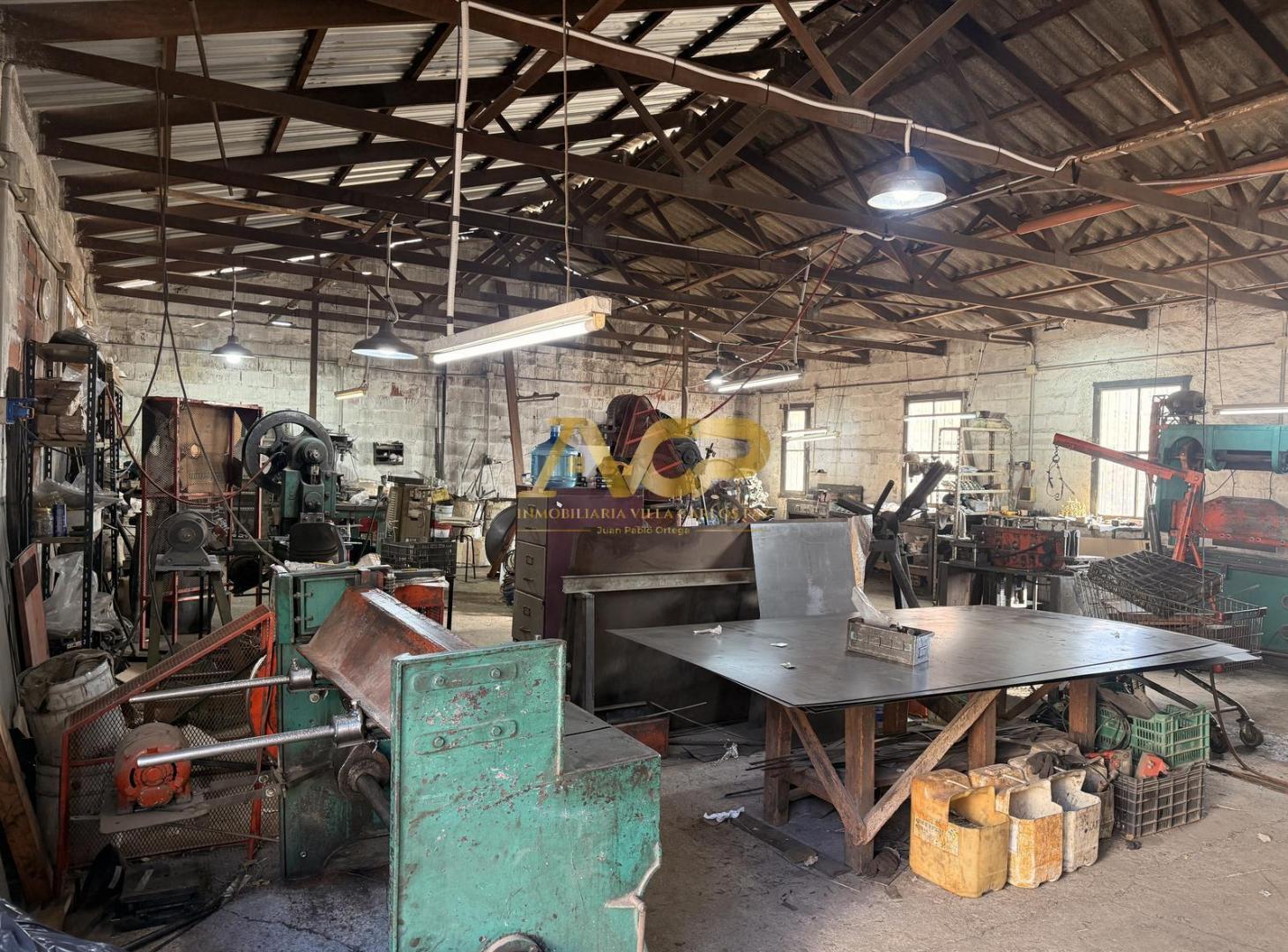 Foto de Galpón mas propiedad en Zona Industrial, imagen 4