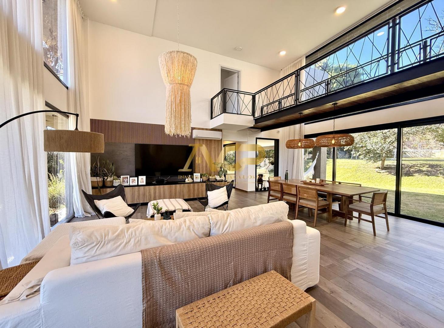 Foto de Casa de Categoria única en Villa Carlos Paz, imagen 2