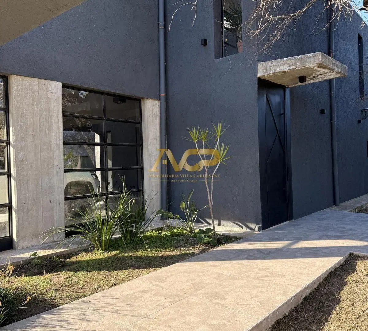 Casa en Venta en Valle del Golf 8