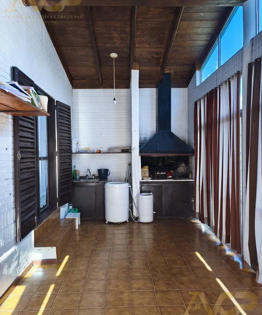 Casa en venta a 50 mts del RÍO en San Antonio 5