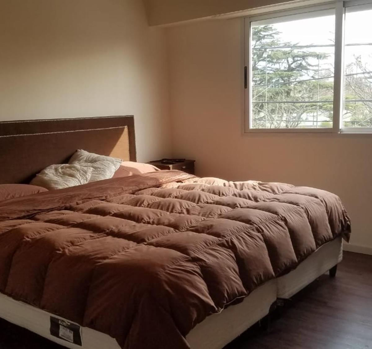 PH AL FRENTE TIPO CASA - CON COCHERA - EXCELENTE UBICACIÓN - DETALLES DE CATEGORÍA