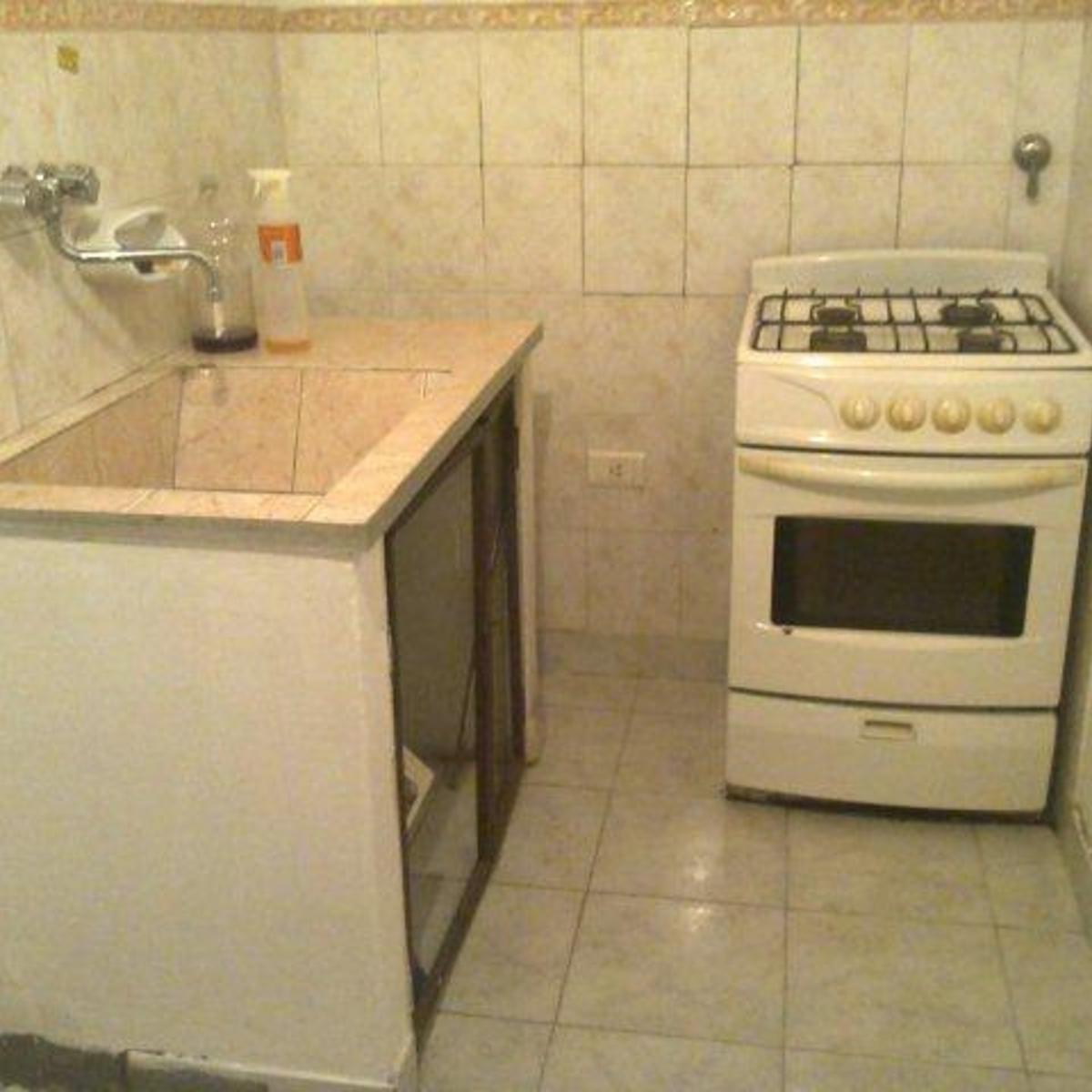 Venta de Departamento 2 1/2 Ambientes en Lanus Frente Al Parque Udabe - Viamonte y Rivadavia - Sin E 1