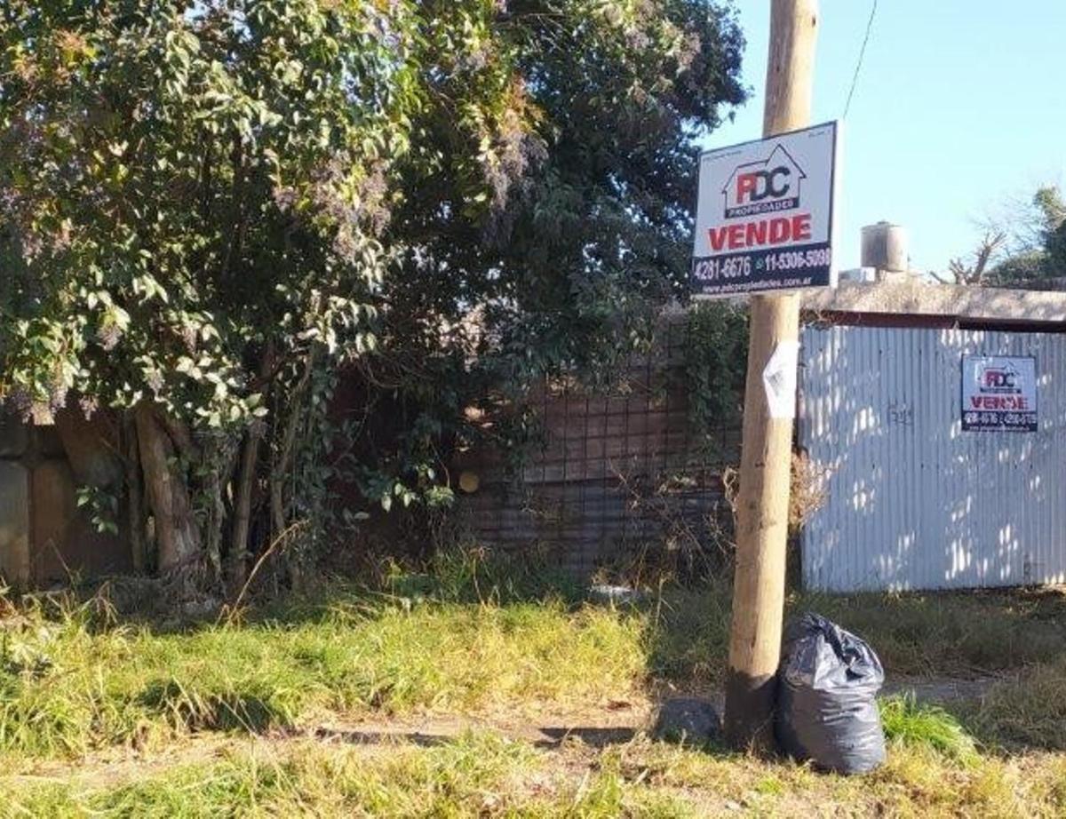 VENTA DE LOTE TERRENO SOBRE ASFALTO - 283 M² - A METROS DE AV. MONTEVERDE - BURZACO