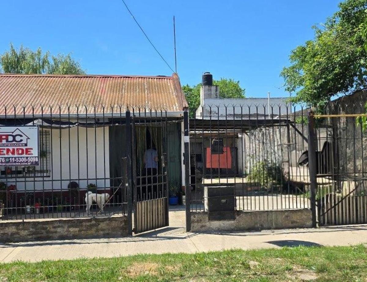 Foto de INMUEBLE COMPUESTO POR 2 CASAS - IDEAL RENTA, imagen 3