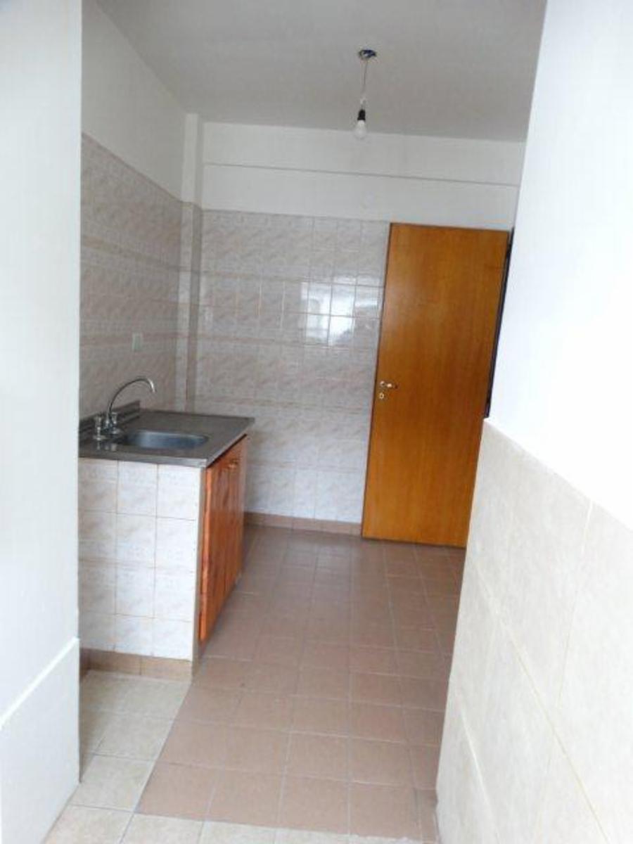 Departamento 3 Ambientes en Segundo Piso - Barrio Docentes Plan III - Monte Grande 1