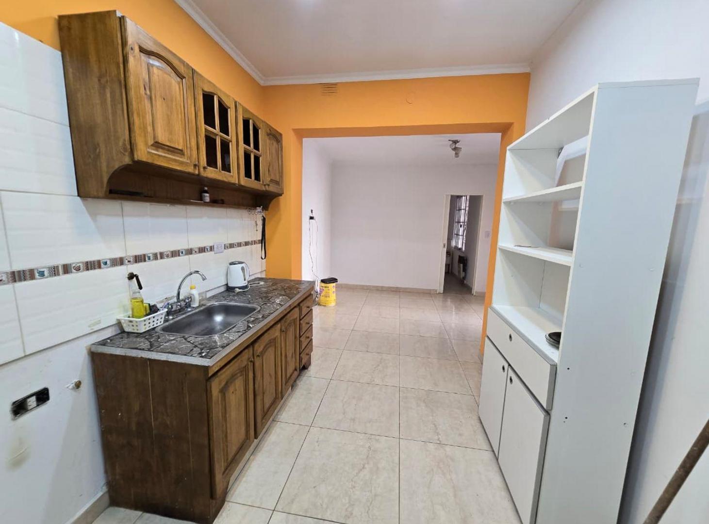 Foto de ALQUILER DE CASA 4 AMBIENTES CON PILETA DE NATACION - MONTE GRANDE, imagen 5