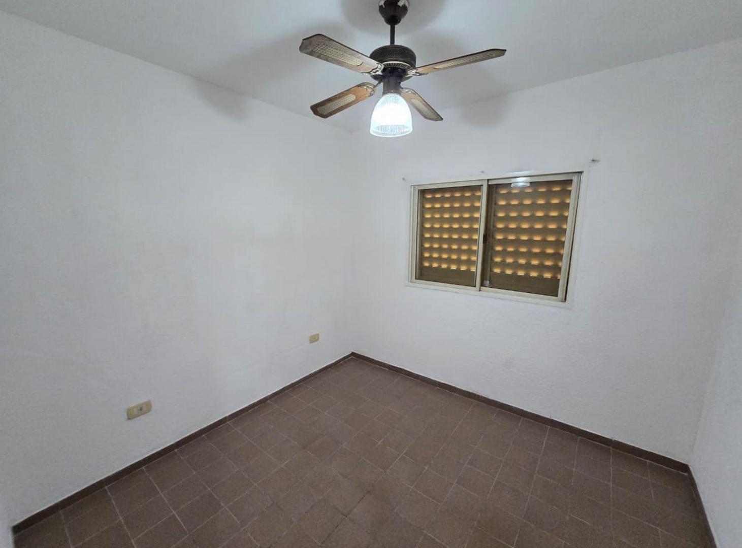 Foto de ALQUILER DE DEPARTAMENTO 3 AMBIENTES EN PRIMER PISO - BARRIO COCA COLA - VITUN 3 - MONTE GRANDE, imagen 5