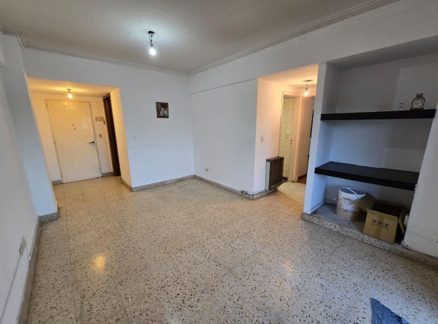Foto de ALQUILER DE DEPARTAMENTO 3 AMBIENTES CON COCHERA - SOBRE AV. ALEM, imagen 5