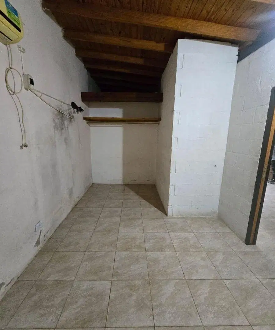 ALQUILER DE DEPARTAMENTO 2 AMBIENTES CON COCHERA - PLANTA BAJA - SIN EXPENSAS - TIPO CASA 4