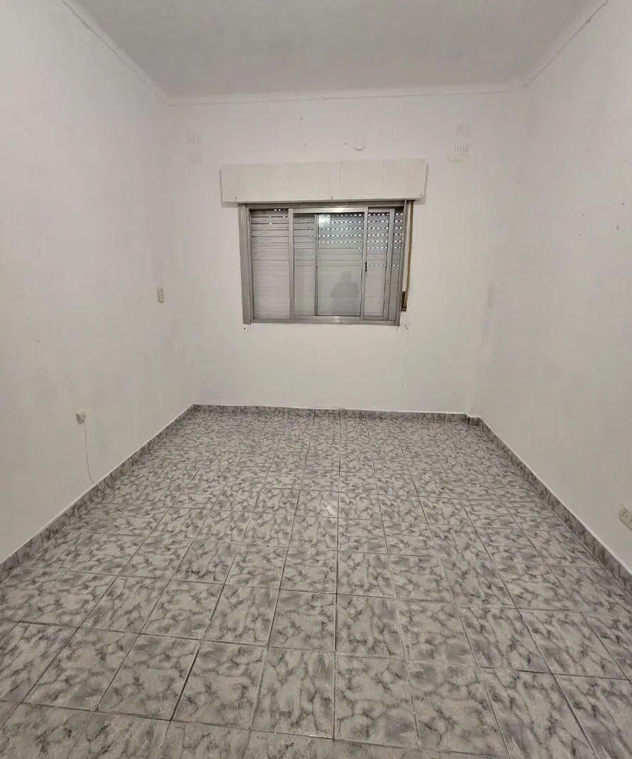 ALQUILER DE DEPARTAMENTO 2 AMBIENTES EN MONTE GRANDE - SOBRE AVENIDA BOULEVARD BUENOS AIRES 4