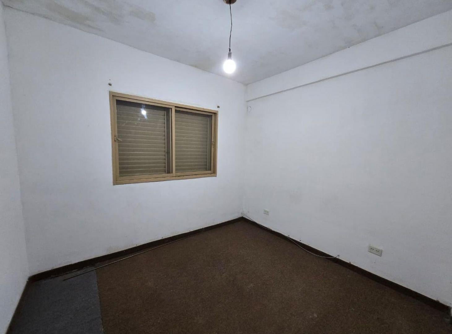 Foto de ALQUILER DE DEPARTAMENTO 3 AMBIENTES EN BARRIO COCA COLA - MONTE GRANDE, imagen 2