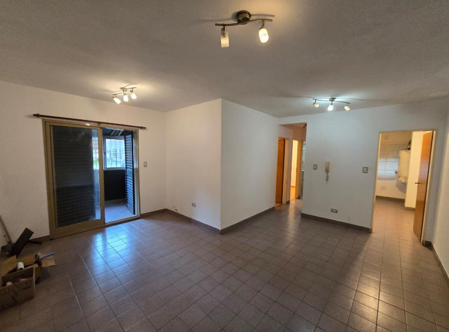Foto de ALQUILER DE DEPARTAMENTO 3 AMBIENTES EN BARRIO COCA COLA MONTE GRANDE, imagen 1