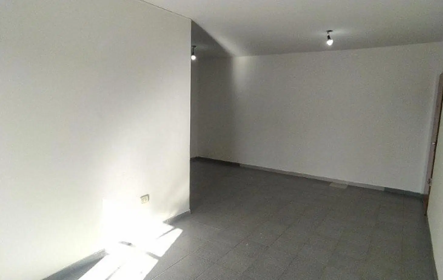 VENTA DE DEPARTAMENTO 3 AMBIENTES BARRIO COCA COLA - PLAN DOCENTES III - SEGUNDO PISO 2