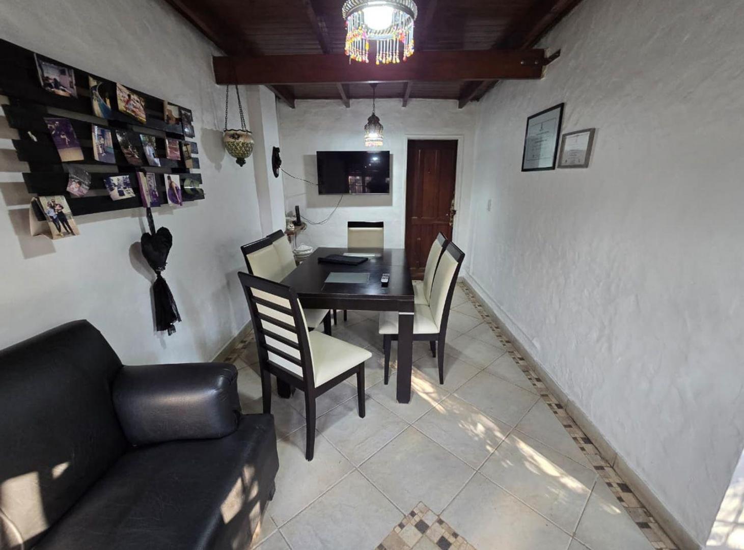 Foto de VENTA DE CASA 4 AMBIENTES EN MONTE GRANDE - EN ESQUINA, imagen 5