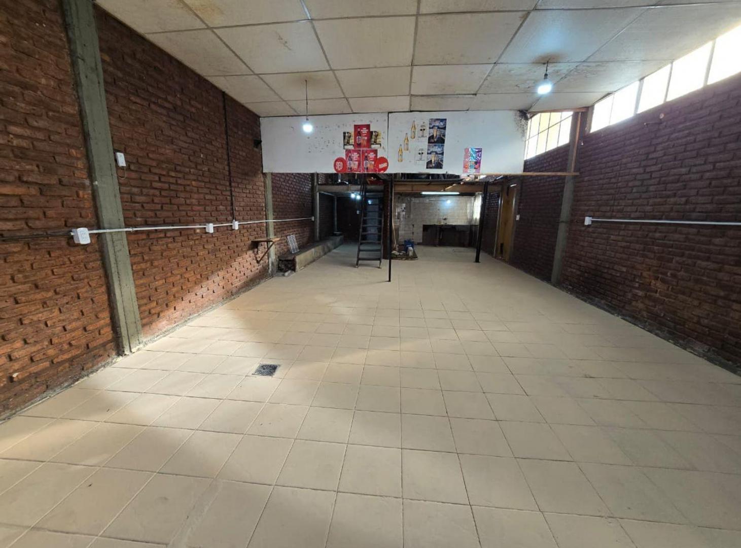 Foto de ALQUILER DE LOCAL DE 80 M² SOBRE CALLE CABILDO EN EL JAGÜEL, imagen 3