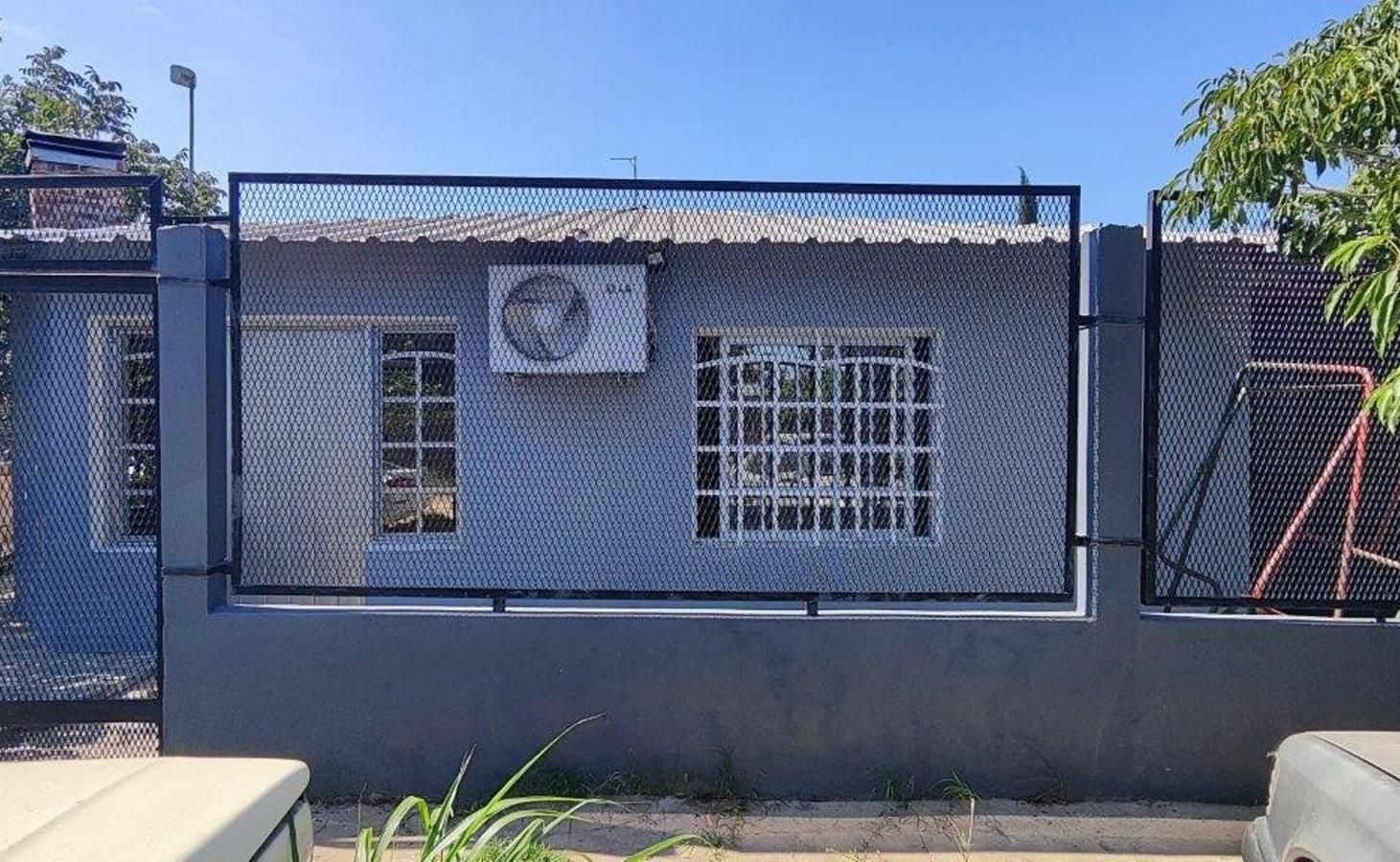 Foto de VENTA DE CASA 3 AMBIENTES - MÁS 2 DEPARTAMENTOS MONO AMBIENTE Y UN, imagen 5