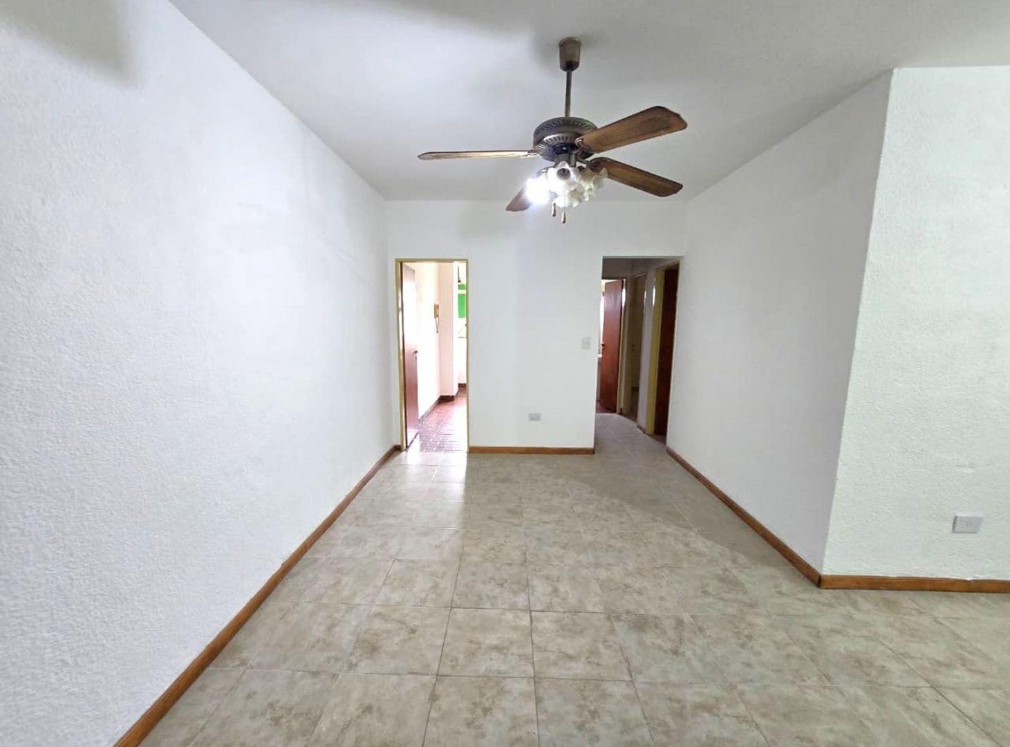 Foto de ALQUILER DE DEPARTAMENTO 3 AMBIENTES EN EL SEGUNDO PISO DEL EDIFICIO 5, imagen 2
