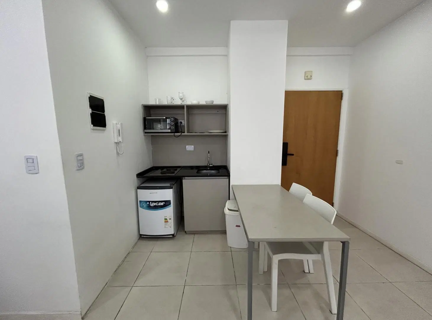 Departamento monoambiente en Monserrat en alquiler 4