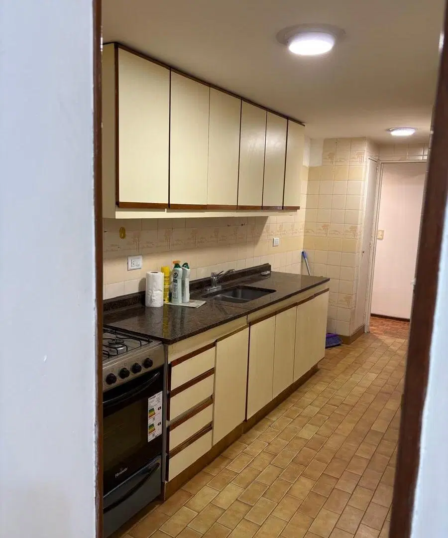 Departamento cinco ambientes en Belgrano R en alquiler 3
