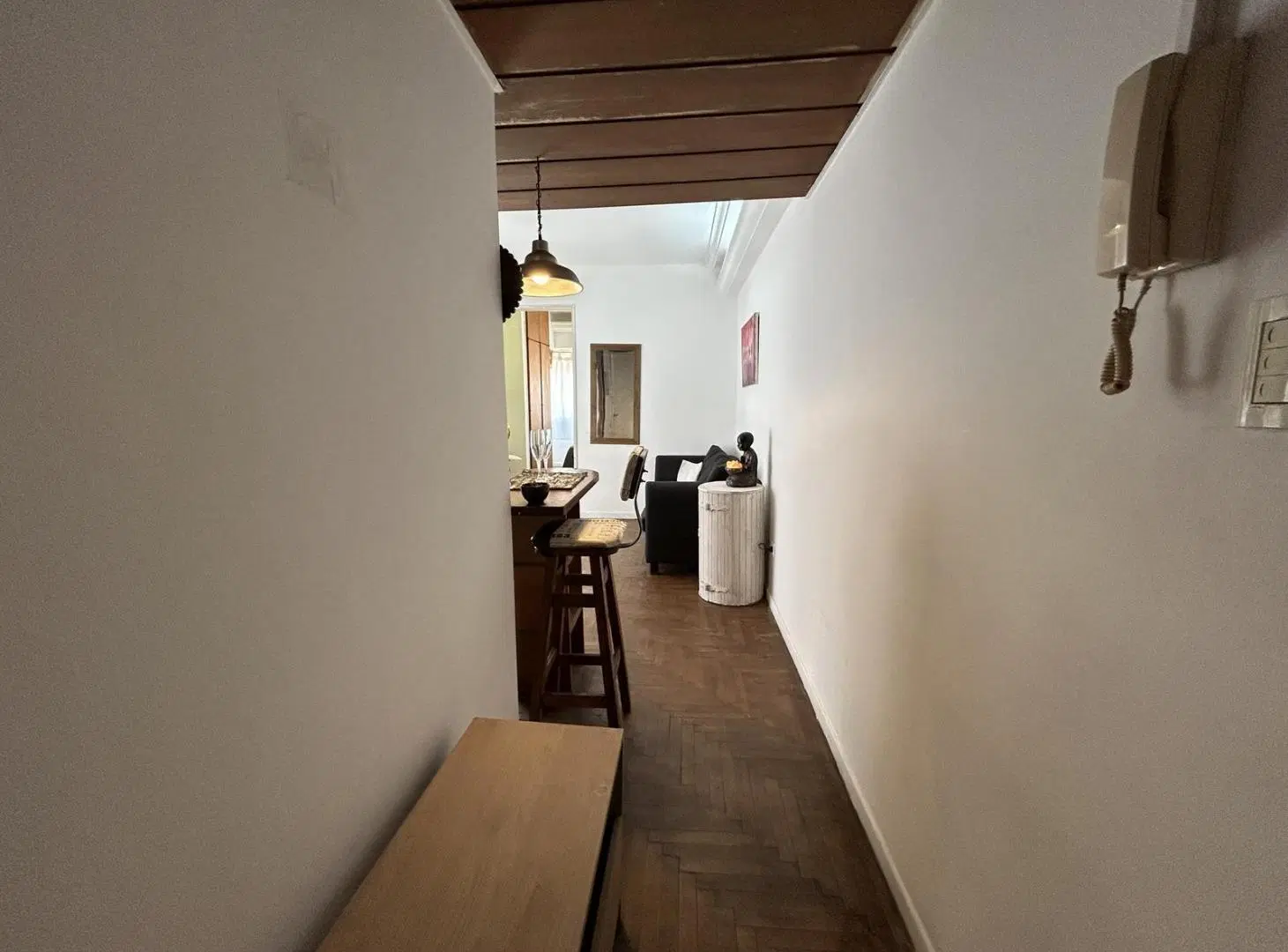 Departamento dos ambientes en alquiler en Microcentro 4
