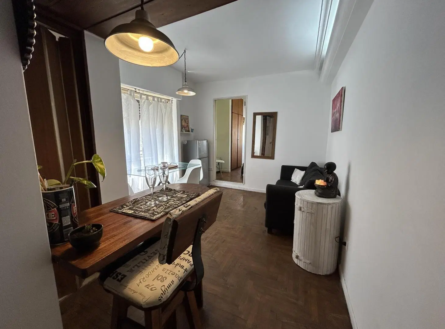 Departamento dos ambientes en alquiler en Microcentro 3